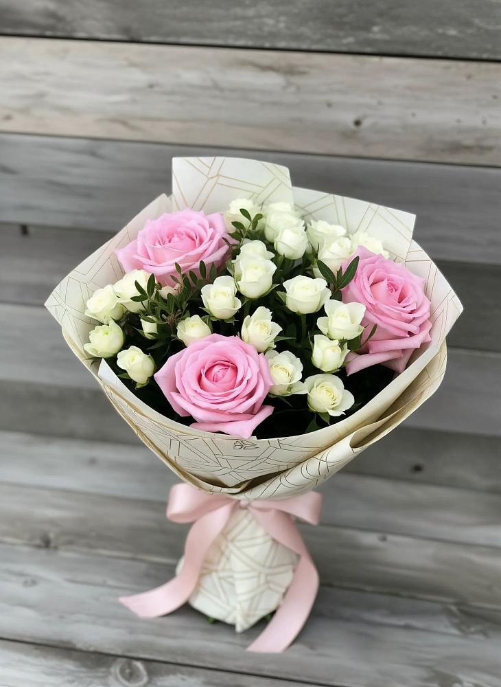 Букет цветов из: Розы в Назарьево