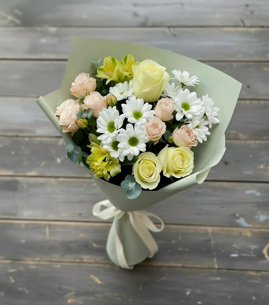 Букет цветов из: Альстромерии, Розы и Хризантемы в Назарьево