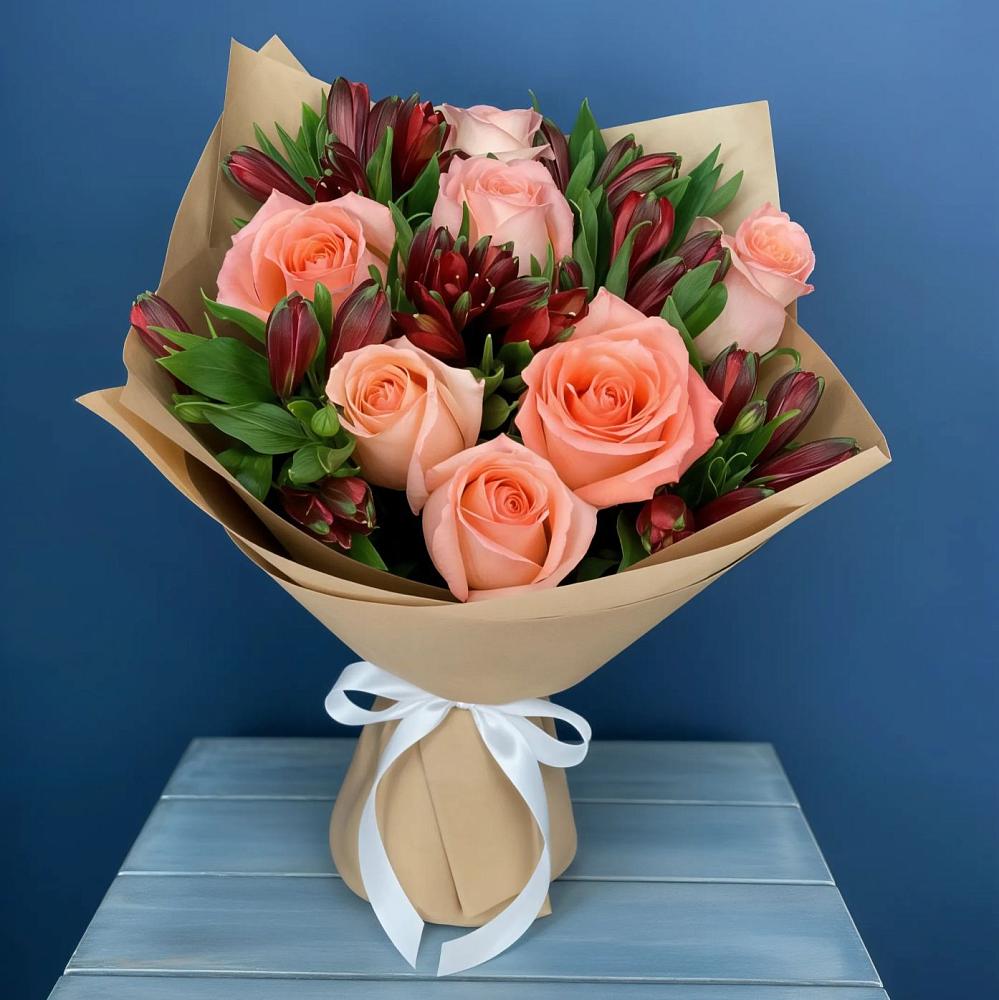 Букет цветов из: Розы и Альстромерии в Назарьево