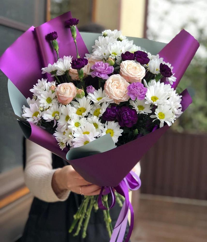 Букет цветов из: Хризантемы, Гвоздики и Розы в Назарьево