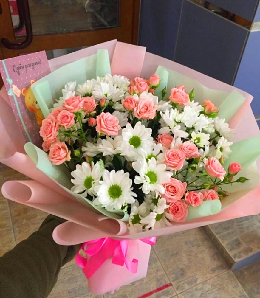 Букет цветов из: Розы и Хризантемы в Назарьево