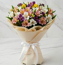 Букет цветов из:  Альстромерии в Назарьево