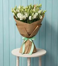 Букет цветов из:  Лизиантусы в Назарьево