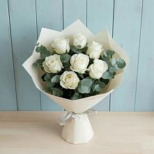 Букет Белые розы в Эвкалипте в Назарьево