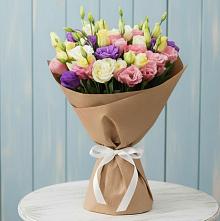 Букет цветов из:  Лизиантусы в Назарьево
